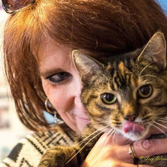 Meet your Posher, Chris - Picture 1 of 1